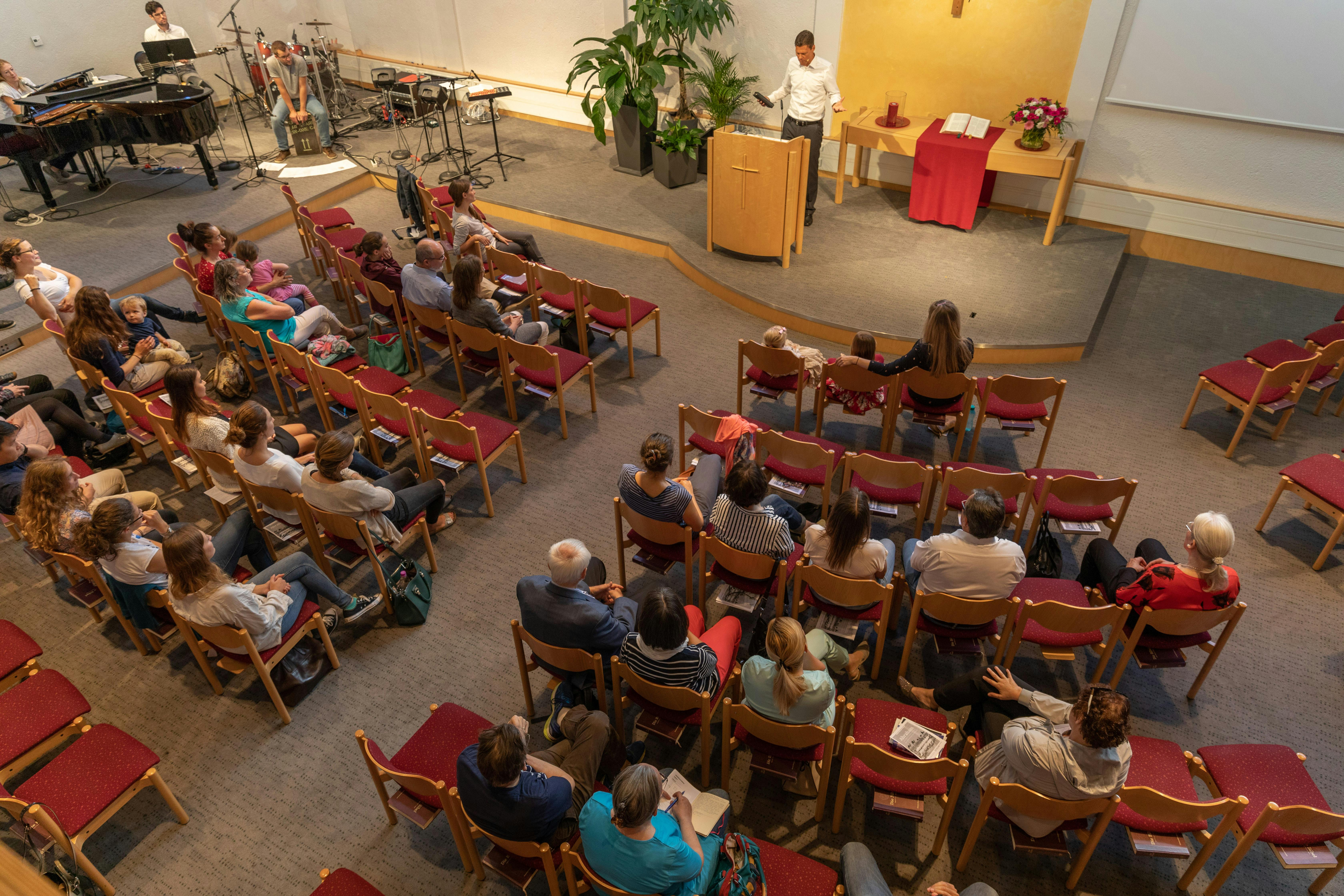 Gottesdienst-Heiligabend Familiengottesdienst der FEG München-Mitte
